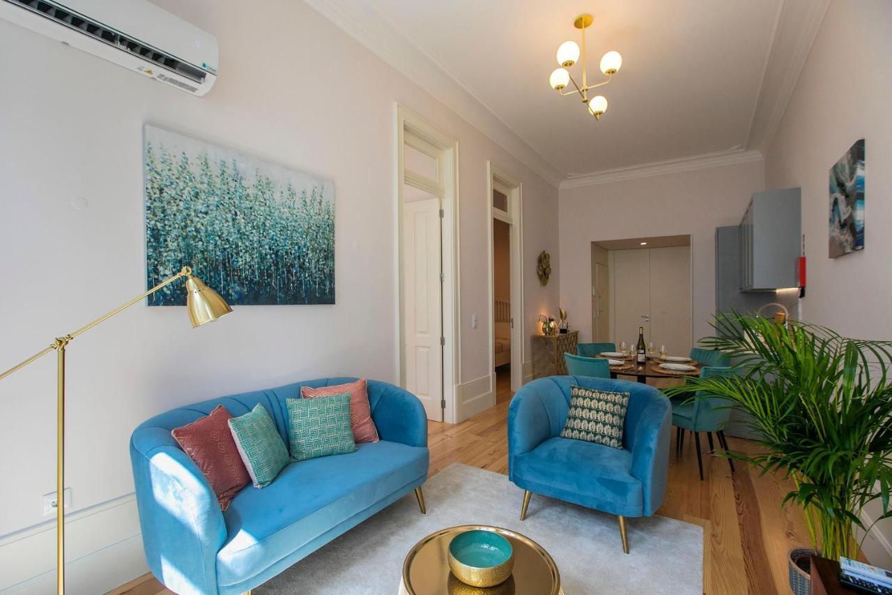 Lovelystay - 2Br Flat With Ac In Duque De Loule Порту Екстер'єр фото